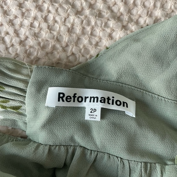 Reformation Andre Dress in Tea Garden - Picture 9 of 9